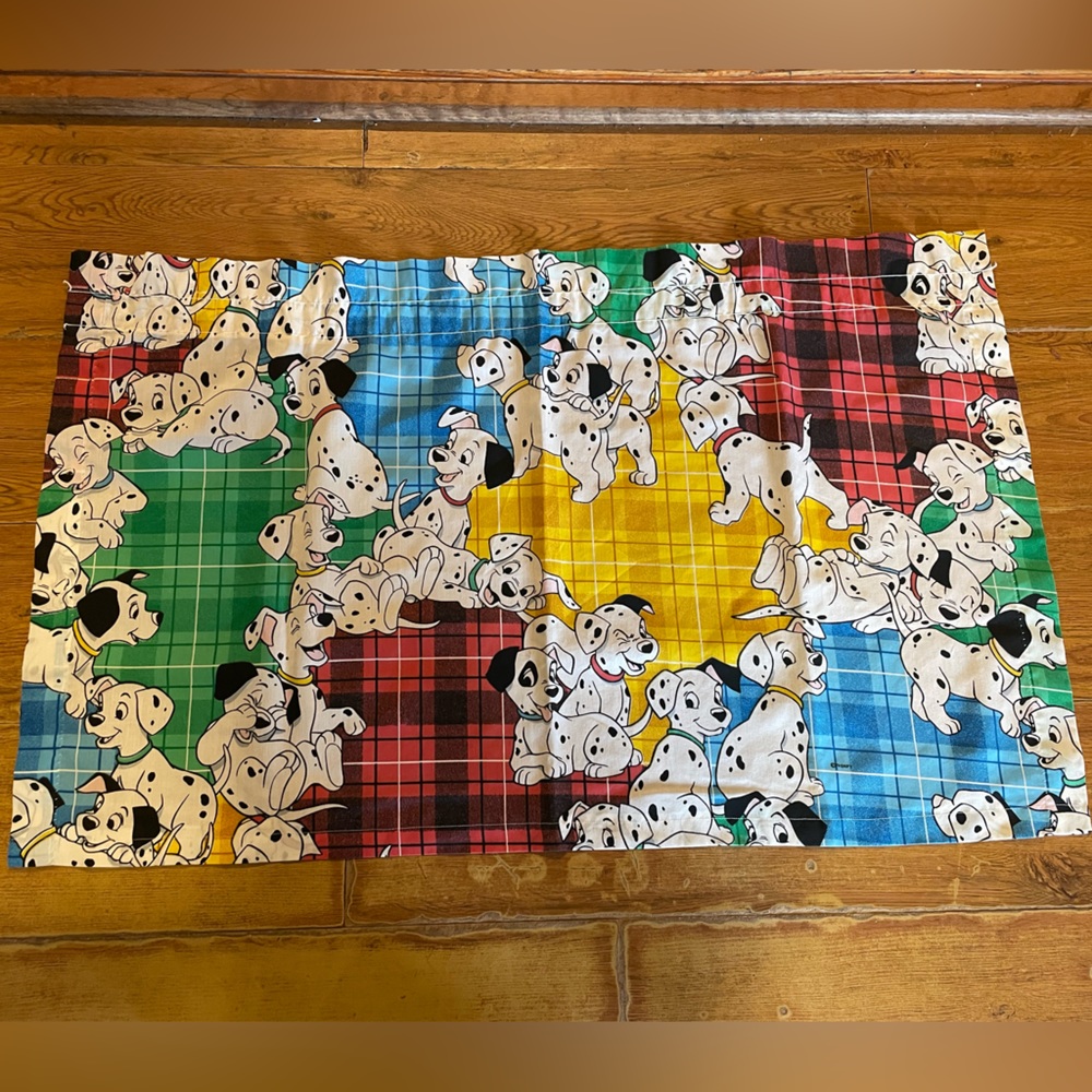 Vintage Disney 101 Dalmatians Curtain